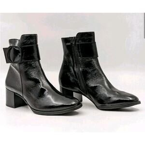 New Paul Green Panache Boot‎ Black Crinkled Patent Size 7.5 US size 10